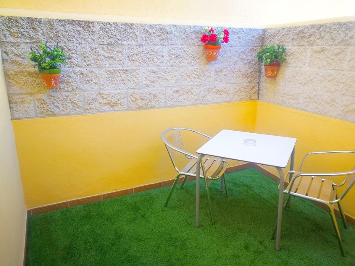 Hostal La Estacion Benajarafe Exterior foto